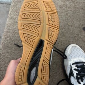 Women’s Mizuno Volleyball Shoes